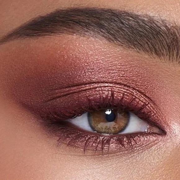 Pillow Talk Dreams Charlotte Tilbury LUXURY PALETTE eye shadow quad NEW BOX - Picture 8 of 8